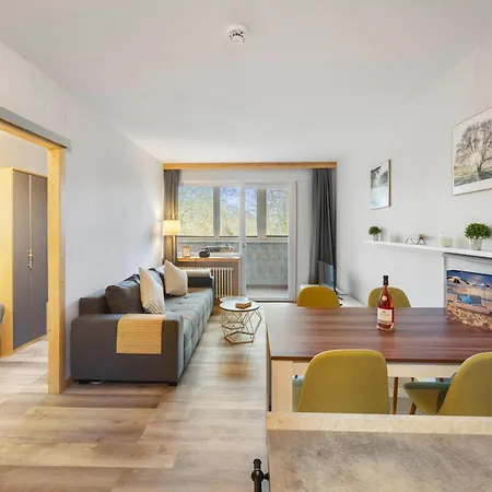 Cataleya Schoenberg *